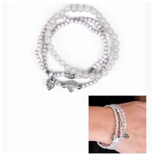 REALLY ROMANTIC SILVER STRETCHY BRACELET SET